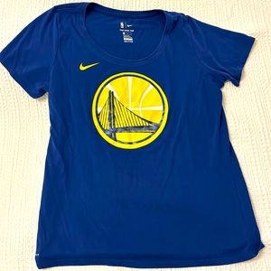 Women’s Golden State Warrior shirt